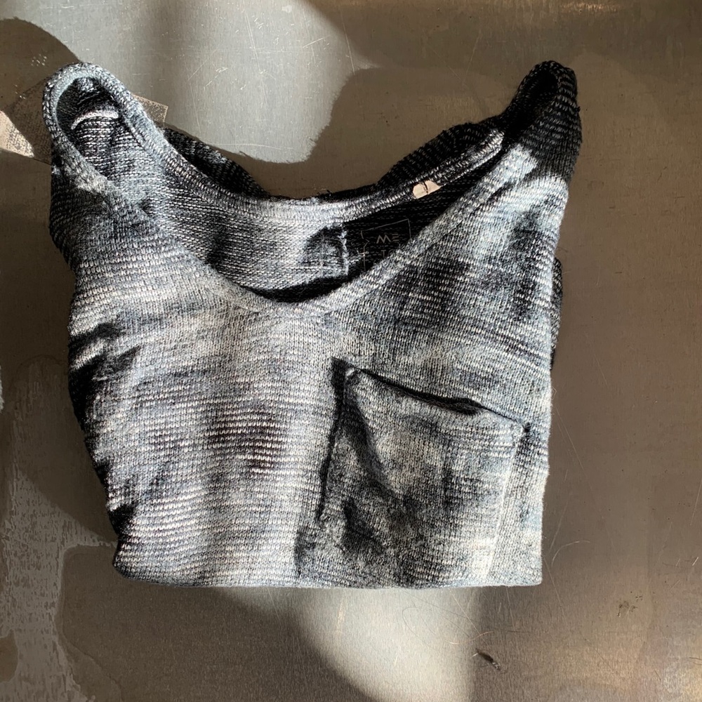 Blue/Grey Loose Knit Me-to-We Top !